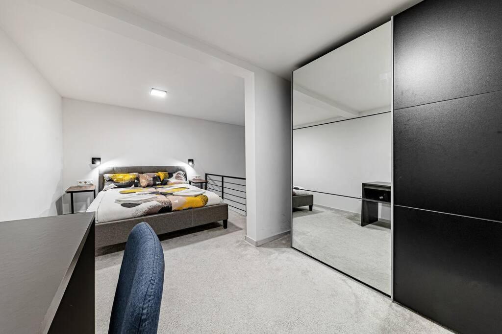 Chic Loft Bp: Industrial Gem Apartman Budapest Kültér fotó